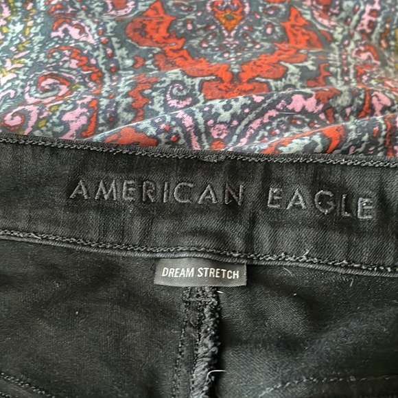 NWOT American Eagle Black Size 16 Dream Stretch Hi-Rise Jegging Jeans - Picture 2 of 4
